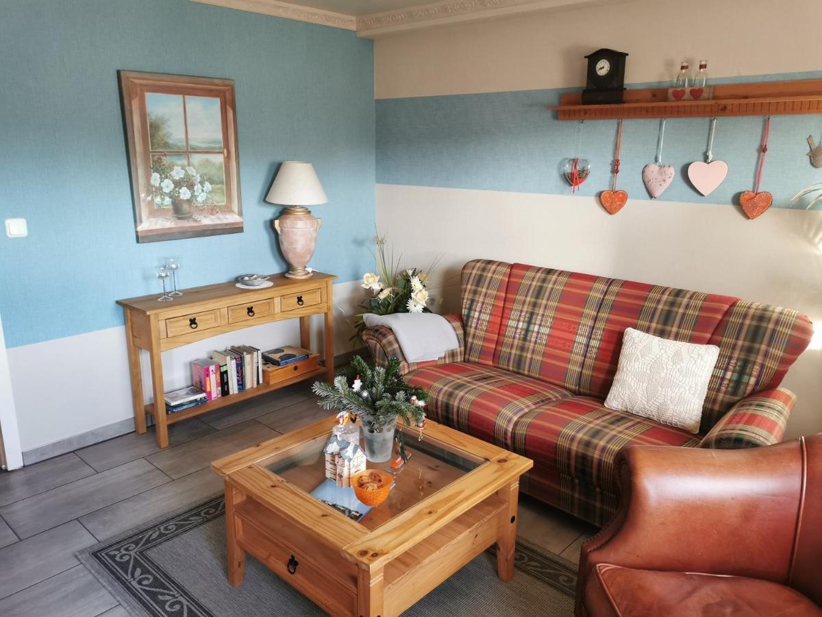 Casa Hibiscus Lägenhet Putbus Exteriör bild